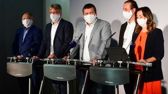 Razantní, vládní, hlasitá… A také přehlížená a upozaďovaná. ČSSD, vzor 2020 Razantní, vládní, hlasitá… A také přehlížená a upozaďovaná. ČSSD, vzor 2020
