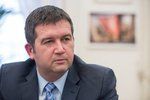 Předseda ČSSD Jan Hamáček chce Andreje Babiše (ANO) požádat, aby odešel z čela vlády