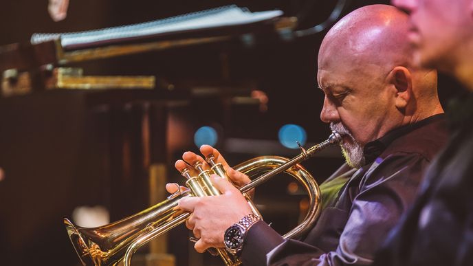 Trumpetista Jan Hasenöhrl se představí na unikátním koncertu s jazzovou filmovou hudbou