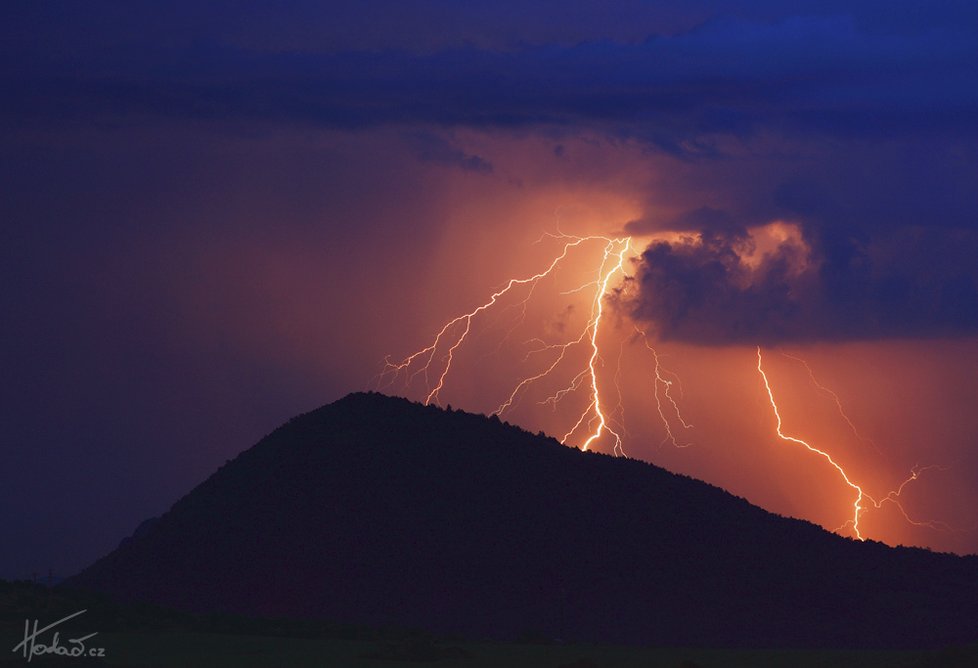 Některé fotografie Jana působí jako z jiného světa.