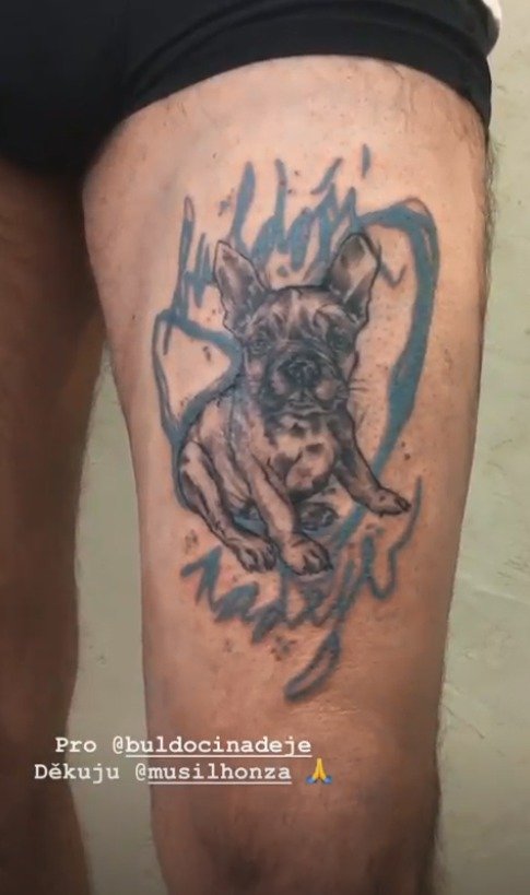 Nové tetování Honzy Musila, které podstoupil kvůli charitě.