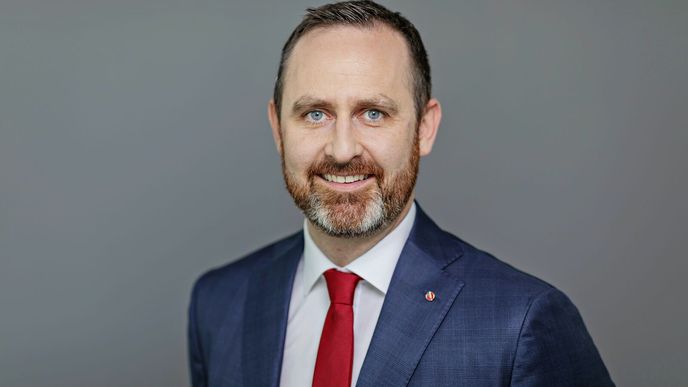 Jan Jašek, ředitel Industry Expertise Centra a ESG ambasador UniCredit Bank.