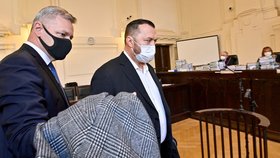 Městský soud v Praze měl projednávat případ 26 lidí a čtyř firem obžalovaných kvůli krácení daní. V kauze, kterou policisté vyšetřovali pod názvem Úklid, je stíhán i pražský podnikatel Jan Kočka . (28. února 2022)