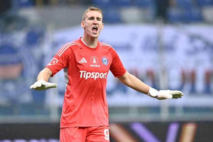 ONLINE: Lincoln - Olomouc 1:1. Vysoká hlavička a rychlá reakce domácích na gól Vašulína ONLINE: Lincoln - Olomouc 1:1. Vysoká hlavička a rychlá reakce domácích na gól Vašulína