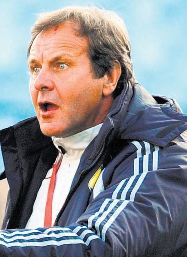 Ján Kozák, tréner Košíc. Ján Kozák, tréner Košíc.