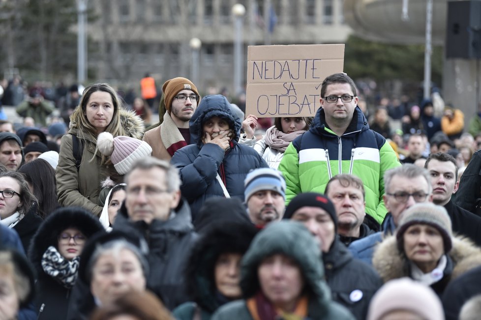 Bratislava si připomíná zavražděného novináře Jána Kuciaka s jeho snoubenkou (21.2.2020)