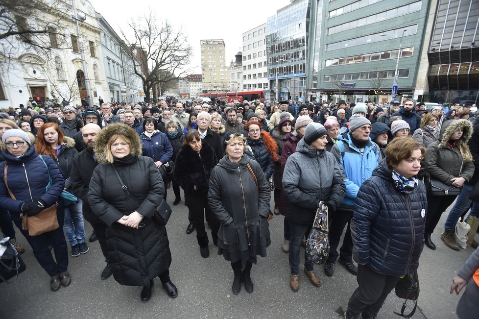 Bratislava si připomíná zavražděného novináře Jana Kuciaka s jeho snoubenkou (21.2.2020)