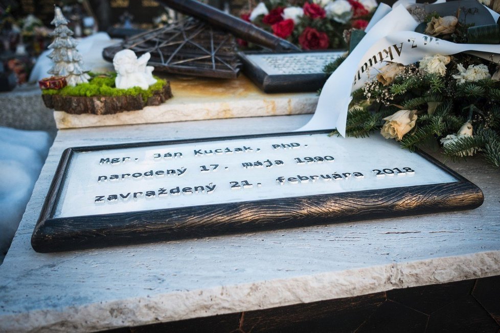 V Bratislavě i dalších slovenských městech uctili památku Jána Kuciaka a jeho snoubenky Martiny rok po jejich zavraždění (21.2.2019).