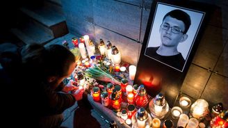 Případ Kuciak: Českou novinářku Holcovou vyslýchali slovenští kriminalisté, zabavili jí mobil