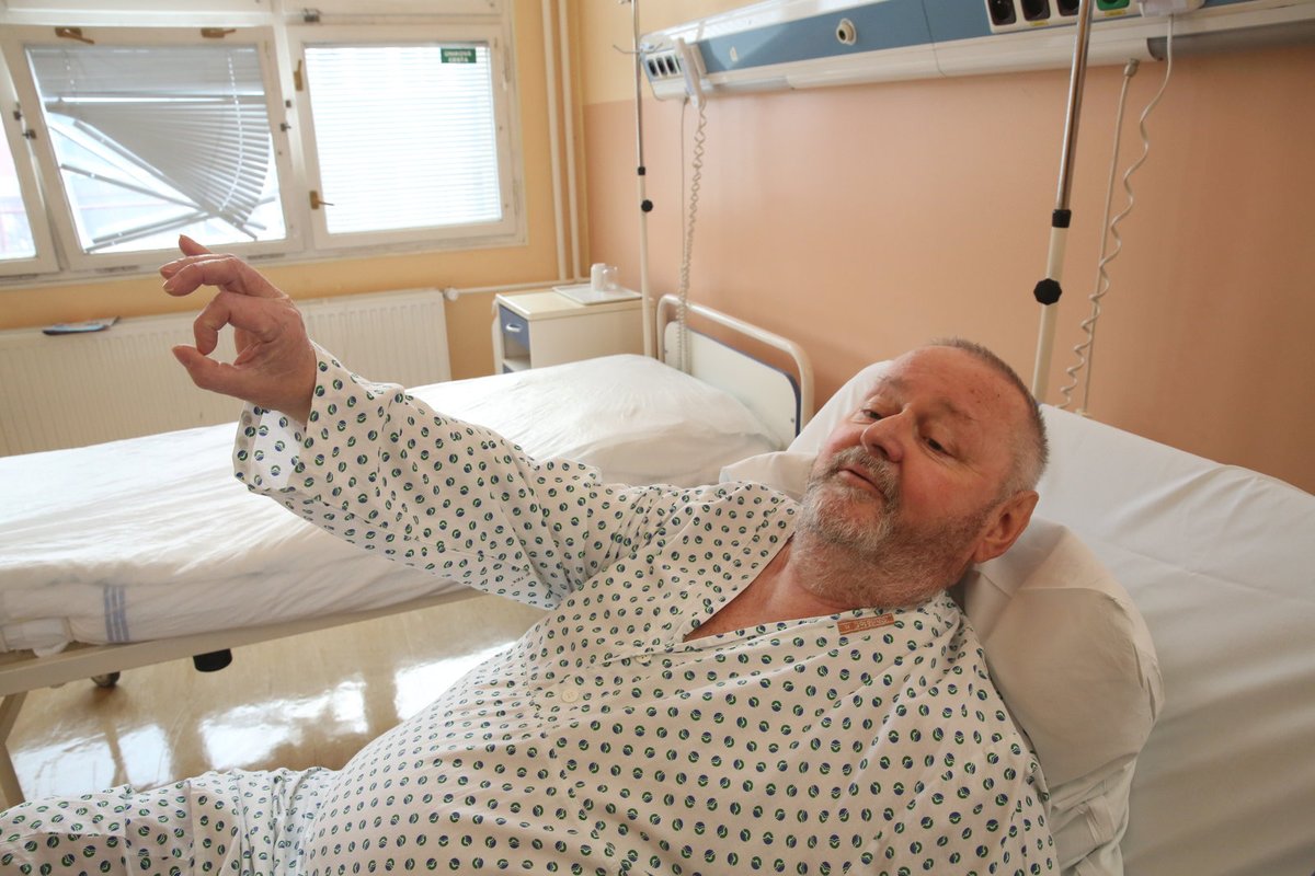 Jan Kuželka v nemocnici