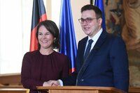 Šéfka německé diplomacie v Praze: Putin používá energie jako zbraně. Zmínila i „otřesný požár“ v ČR
