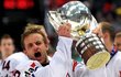 KVĚTEN 2010 - V Německu získal svůj jediný titul mistra světa. KVĚTEN 2010 - V Německu získal svůj jediný titul mistra světa.