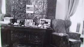 Snímky z místa činu, všechny fotografie údajně pocházejí z 10. března 1948.