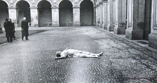 Nejzáhadnější smrt 20. století. Jana Masaryka připravila o život vražda, sebevražda, nebo nešťastná náhoda? 
