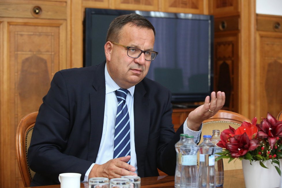 Ministr průmyslu a obchodu Jan Mládek (ČSSD)