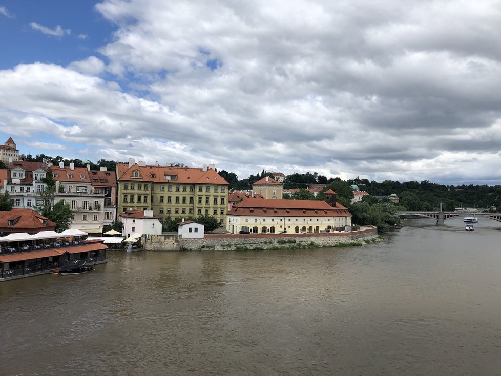 Památka na sv. Jana Nepomuckého na Karlově mostě