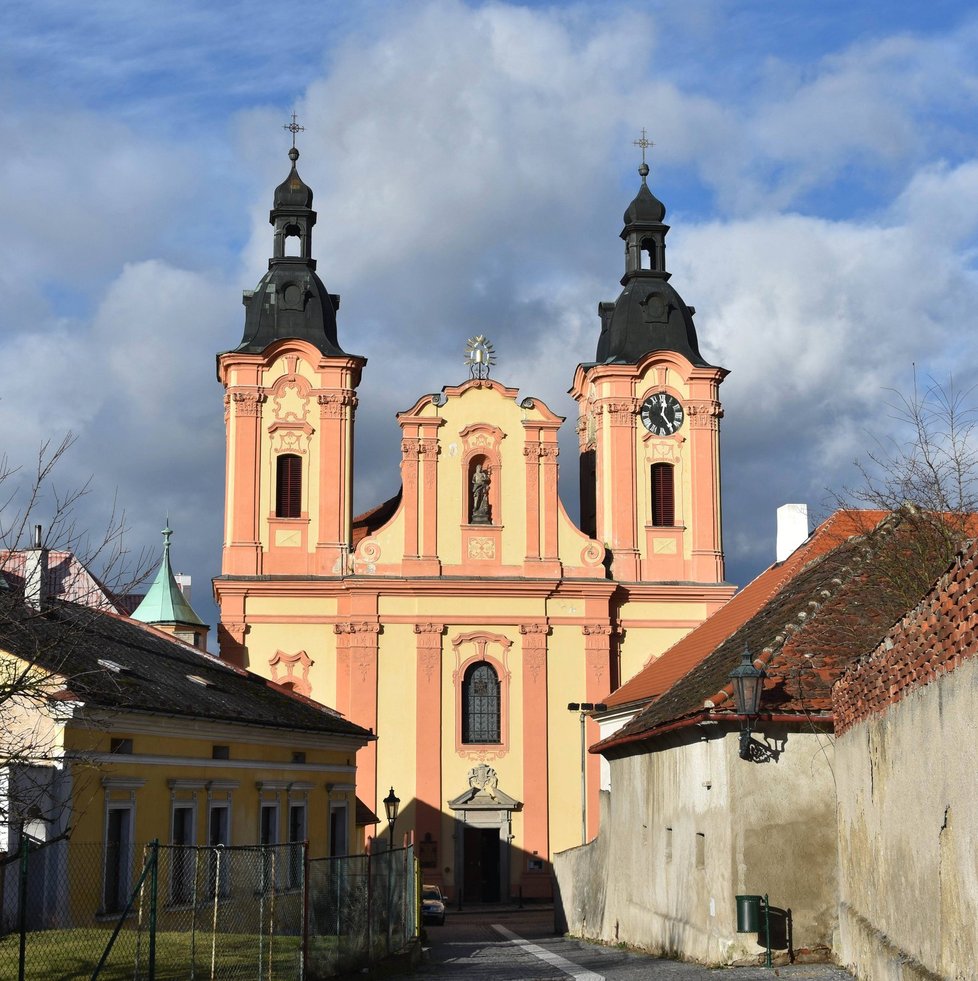 Kostel sv. Jana Nepomuckého v Nepomuku.