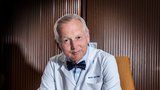 Uznávaný kardiochirurg prof. MUDr. Jan Pirk: Vánoční stres? Existuje jen jeden lék!