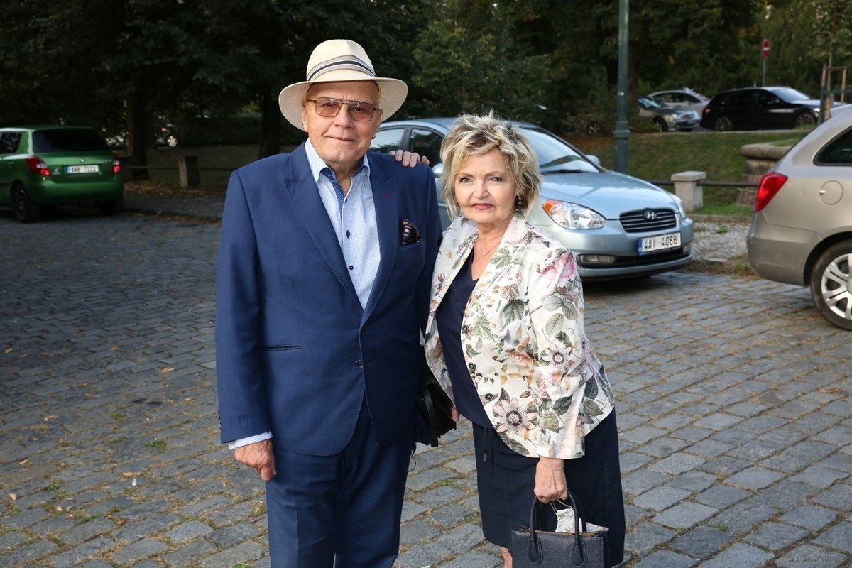 Jan Přeučil, Eva Hrušková