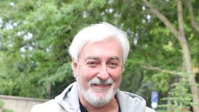 Jan Rosák (75) zaskočen na dovolené v Maďarsku: Místo pomoci nadávky!