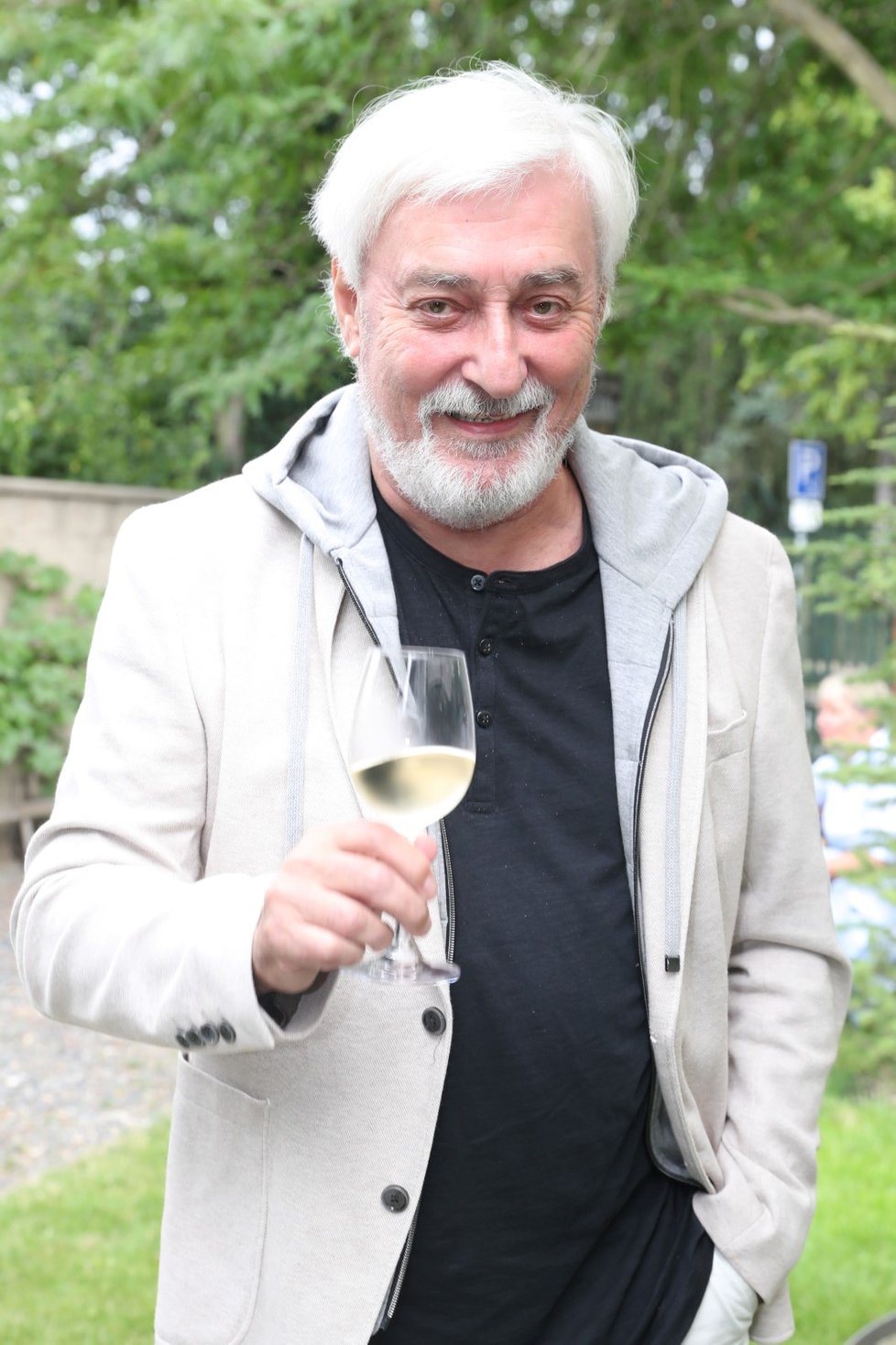 Jan Rosák je velkým milovníkem vína.