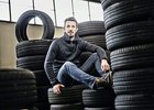 S odborníkem o pneumatikách: Proč pneu z prvovýroby v obchodě nekoupíte