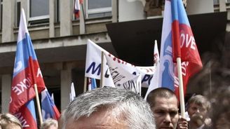 Z vrcholu až na dno. Slovenští nacionalisté vyloučili svého exšéfa Slotu
