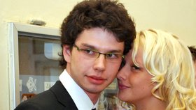 Jan Šťastný ml. se svou novomanželkou Michaelou spolu už rok žijí