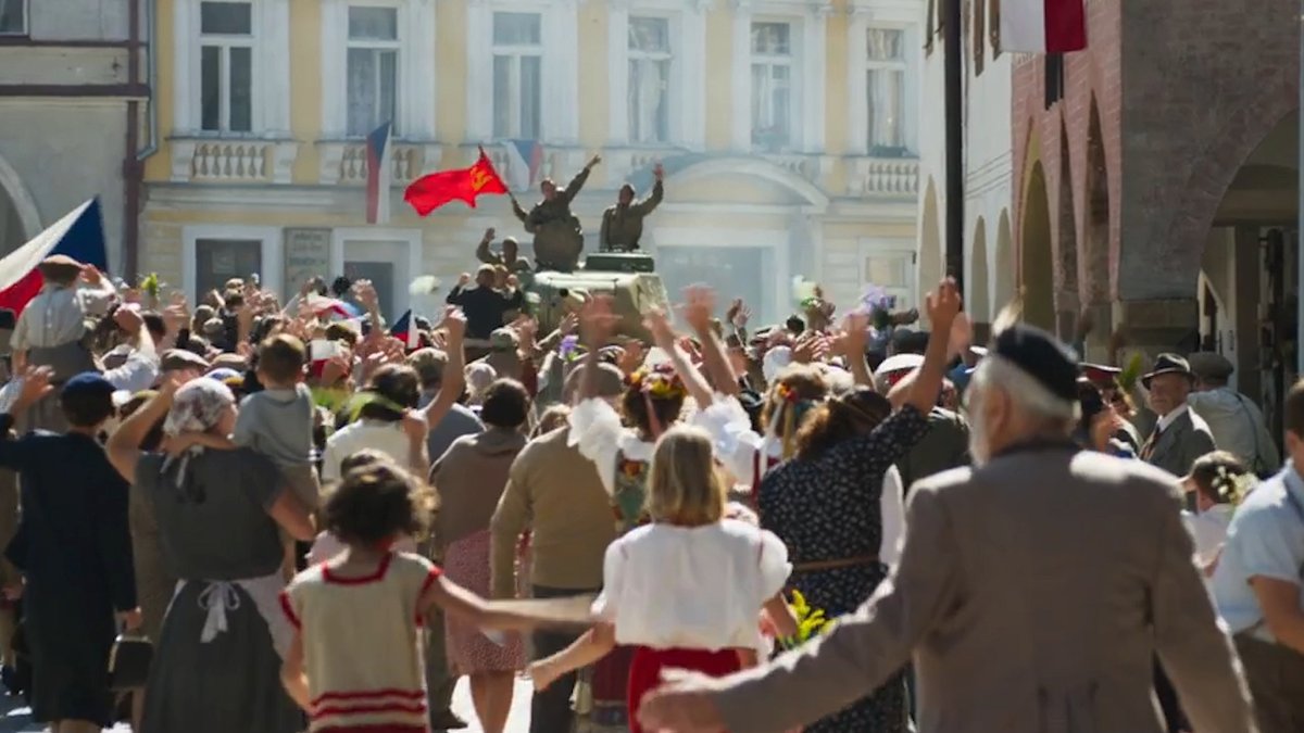 Záběry z filmu Po strništi bos Jana Svěráka