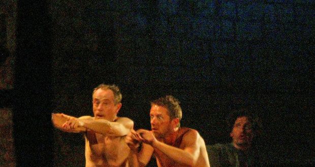 Jan Tříska a Jiří Langmajer se ukázali v celé kráse v představení Král Lear.