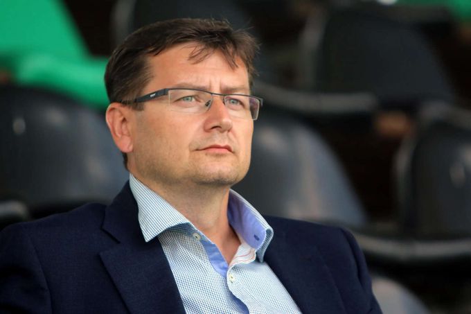 Wolfa zase pustili. Soud jednal čtyři hodiny o vazbě pro primátora z korupční kauzy Wolfa zase pustili. Soud jednal čtyři hodiny o vazbě pro primátora z korupční kauzy