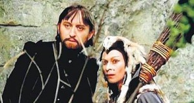 Andresíková jako čarodějnice v Arabele, na snímku s Jiřím Lábusem