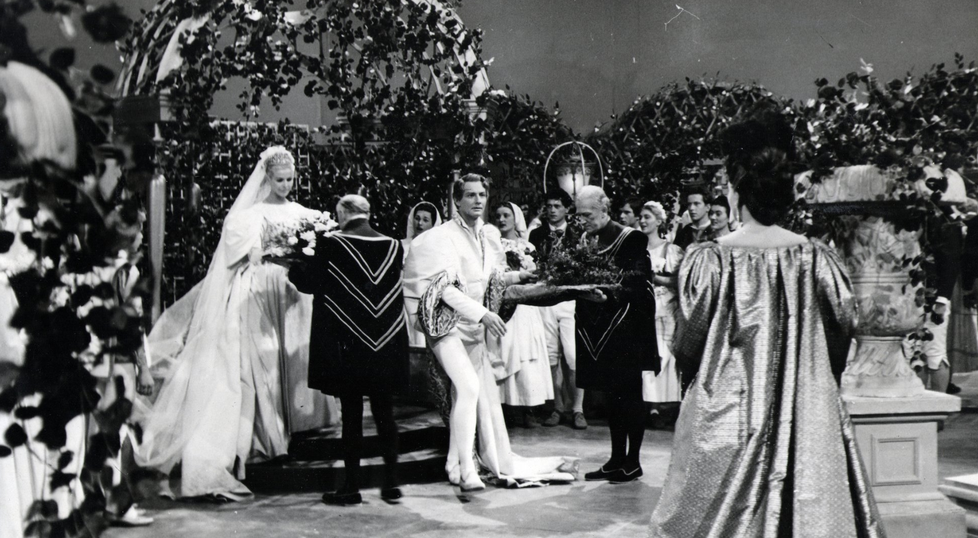 Jana Andrsová ve filmu Rusalka (1962)