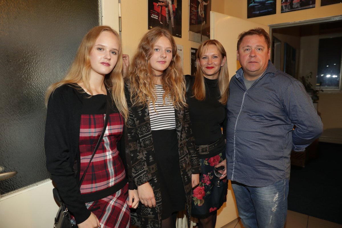 Dcery Františka (19), Jana (16), manželka herečka Simona Vrbická (51) a Václav Kopta.