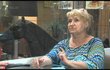 Jana Skálová v posledních letech vykládala karty na TV Relax. Jana Skálová v posledních letech vykládala karty na TV Relax.