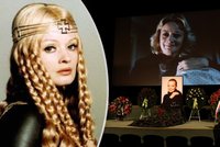 Lidé se loučí s Janou Brejchovou: Dojemná pieta v Lucerně