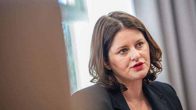 Ministryně práce a sociálních věcí Jana Maláčová Ministryně práce a sociálních věcí Jana Maláčová