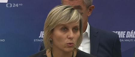Jana Mračková Vildumetzová oznámila rezignaci na post místopředsedkyně Sněmovn.