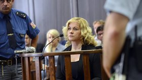 Jana nagyová u soudu kvůli zveřejnění výše svých odměn požádala o to, zda by mohla sedět
