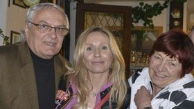 O smrti Jany Pergnerové informoval spisovatel Ondřej Suchý. (Vlevo)