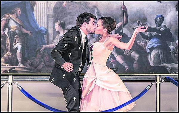 2016: Manon v Národním divadle, kde exceluje s Patrikem Děrgelem.
