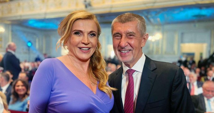 Jana Vaľová s Andrejem Babišem na inaugurácii Petra Pellegriniho.