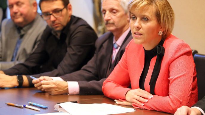 Jana Vildumetzová (ANO) Jana Vildumetzová (ANO)