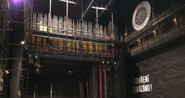 Rekonstrukce Janáčkova divadla potrvá kvůli komplikacím až do podzimu 2019. Náklady se tak vyšplhají k 600 milionům korun