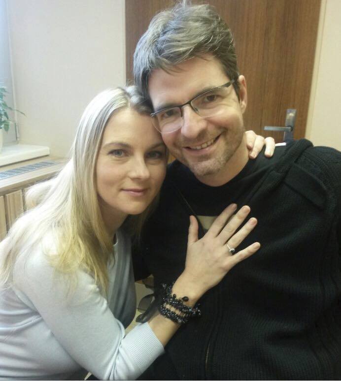 Karla navštívila Michala v nemocnici.