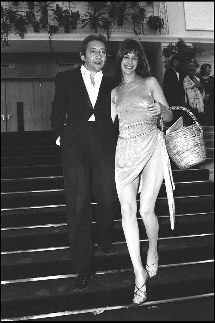 Britská herečka a módní ikona Jane Birkinová s partnerem Sergem Gainsbourgem.
