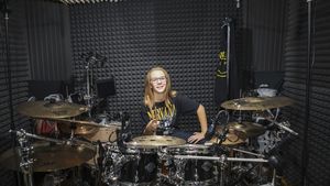Janek Paška: Dvanáctiletý bubeník si zahrál s Chinaski