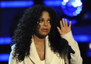 Janet Jackson má nejspíš rakovinu hlasivek.