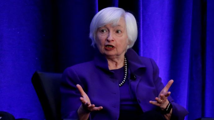 Americká ministryně financí Janet Yellenová varuje před investicemi do bitcoinu.