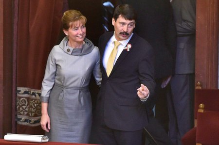 Maďarský prezident Janos Ader s manželkou Anitou